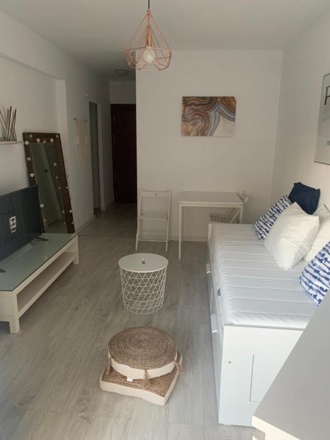Acogedor Estudio En Primera Linea De Playa Benalmádena Eksteriør bilde